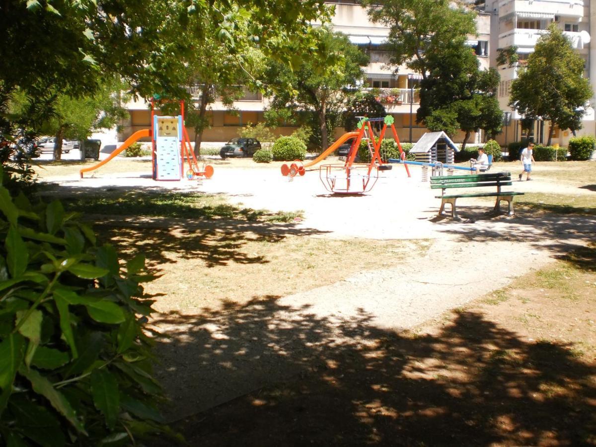 Apartment Lana Omis Luaran gambar