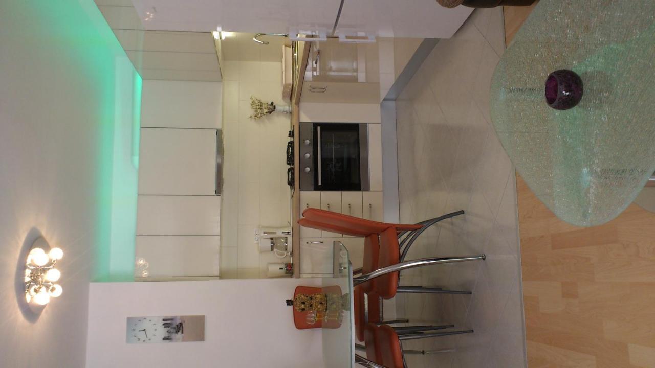 Apartment Lana Omis Luaran gambar